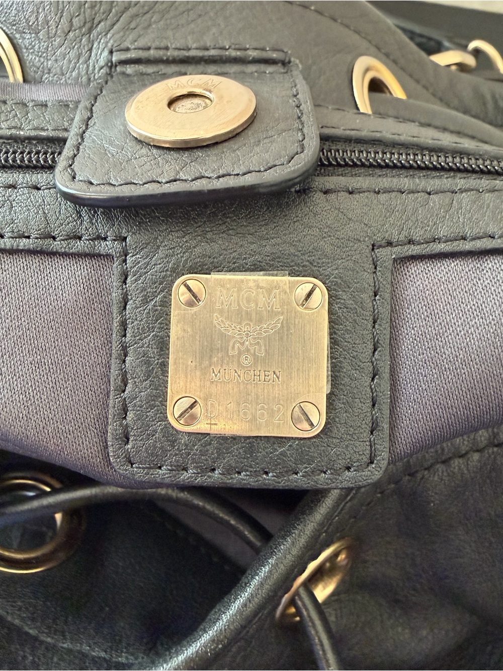 MCM black leather drawstring bucket bag with gold hardware - Picture 11 of 15